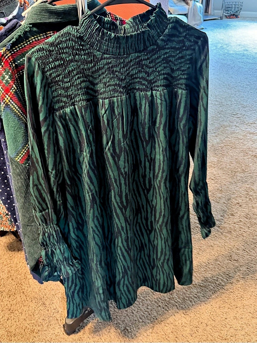 🎄Zebra Print Smocked Long Sleeve Dress